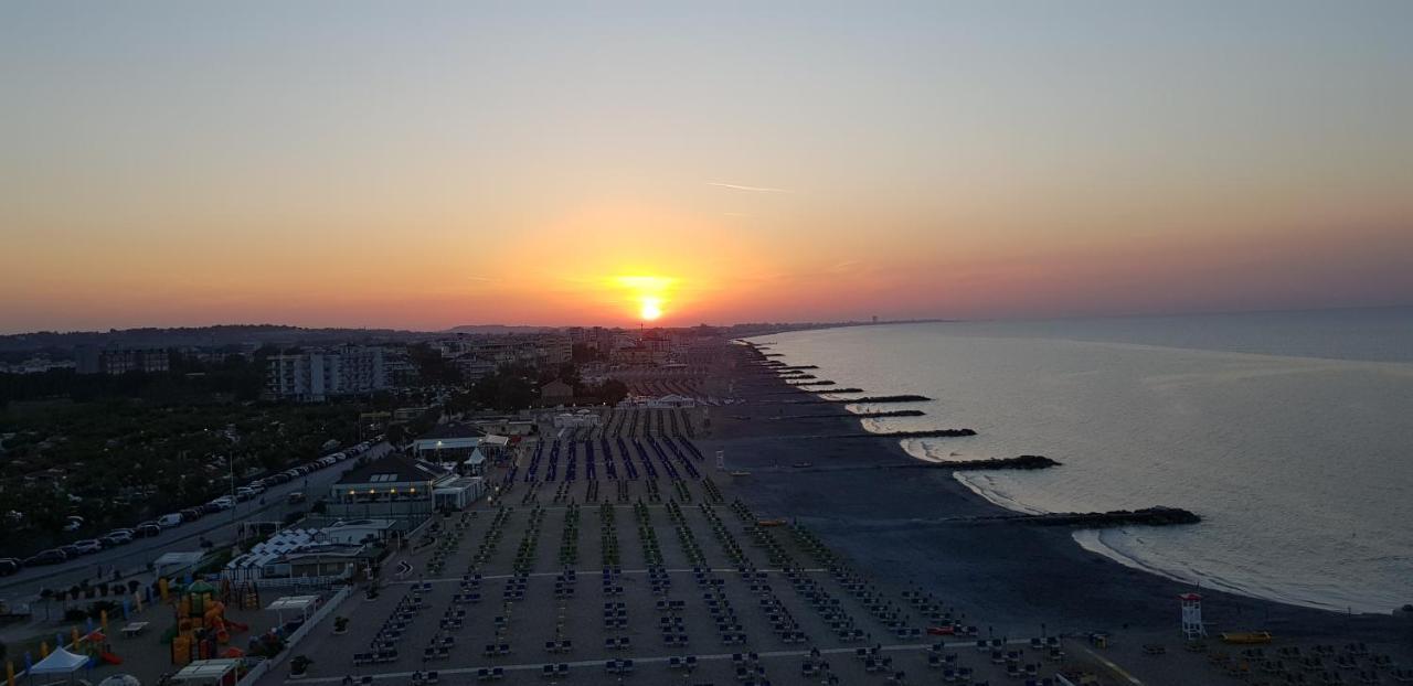 شقة Sul Mare... ميسانو ادرياتيكو المظهر الخارجي الصورة